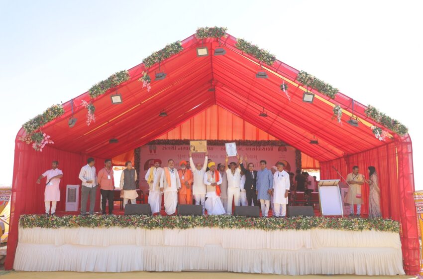 Largest Wooden Stick Garba Dance honored by World Records India