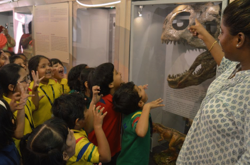  “Rolling Through Time: Mumbai’s ‘Museum on Wheels’ Brings History to Rural India”