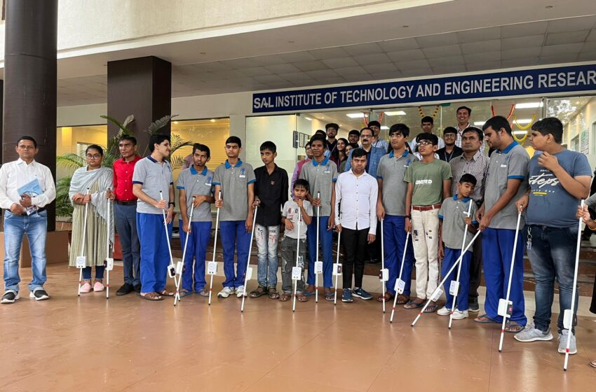  SAL Institute Students Set World Record with “SMART STICK” Innovation for the Visually Impaired