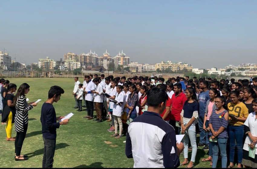  Navsari Students and Teachers Set World Record on Global Recycling Day 2019