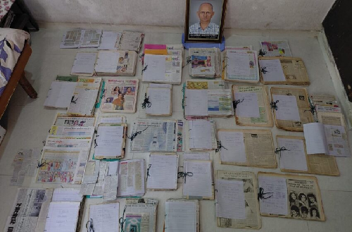  Remarkable Legacy: Over 5,000 Newspaper Cuttings Collected from a Single Gujarati Daily