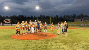 Fort McMurray Giants Set World Record with 1,280 Fans in Hawaiian Shirts