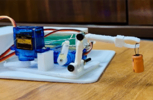 Hiten Dharpure Sets World Record with the World’s Smallest Robot Arm