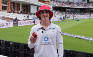 English Cricketer Runs 100 Km Before Bowling One Ball in Unique World Record Attempt