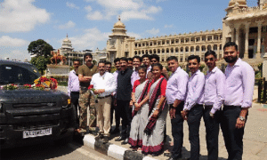 Indian Duo Sets World Record with 2,075-KM Nonstop Car Journey from Delhi to Bengaluru